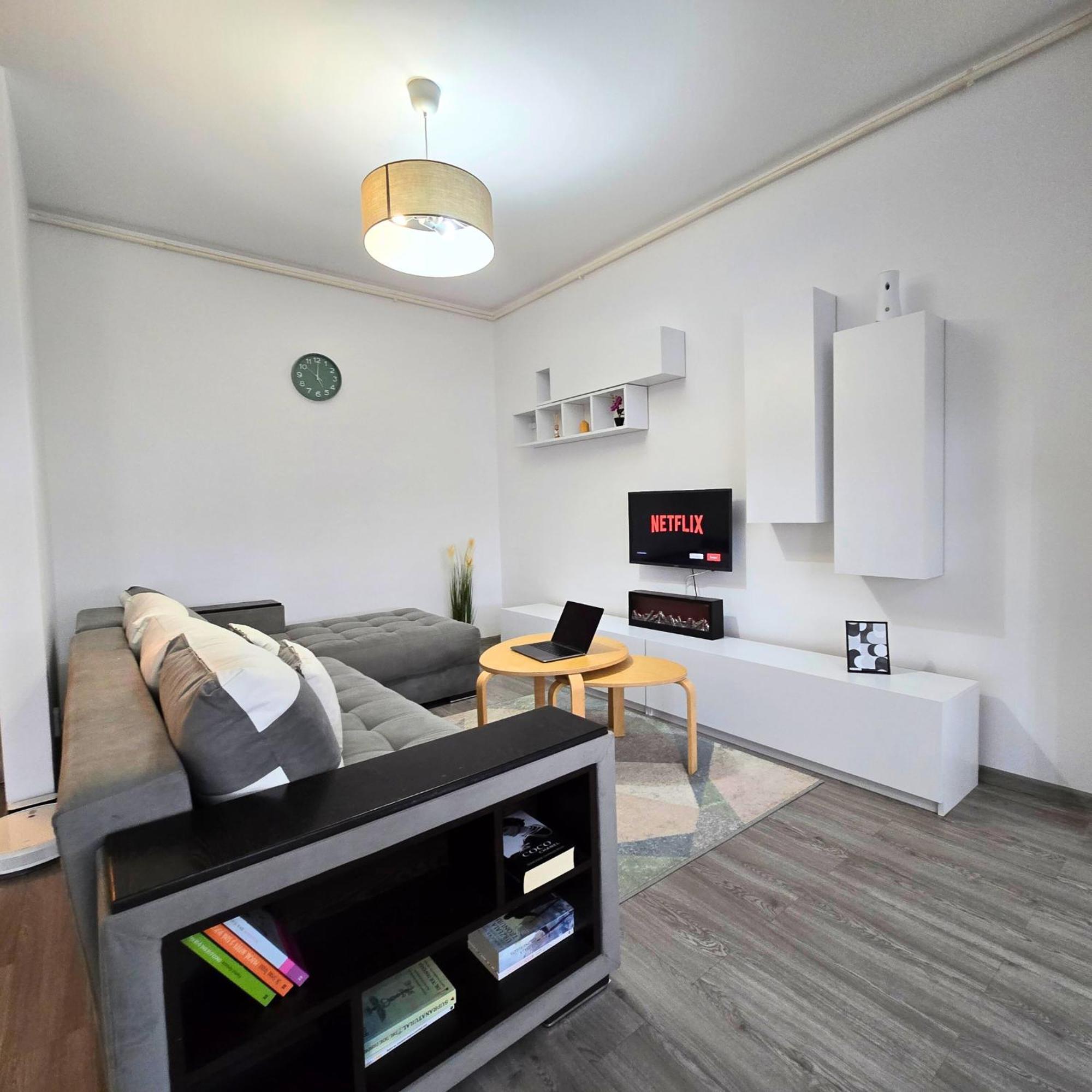 בוקרשט Apartment "Solar 48", Private Parking, One Bedroom מראה חיצוני תמונה