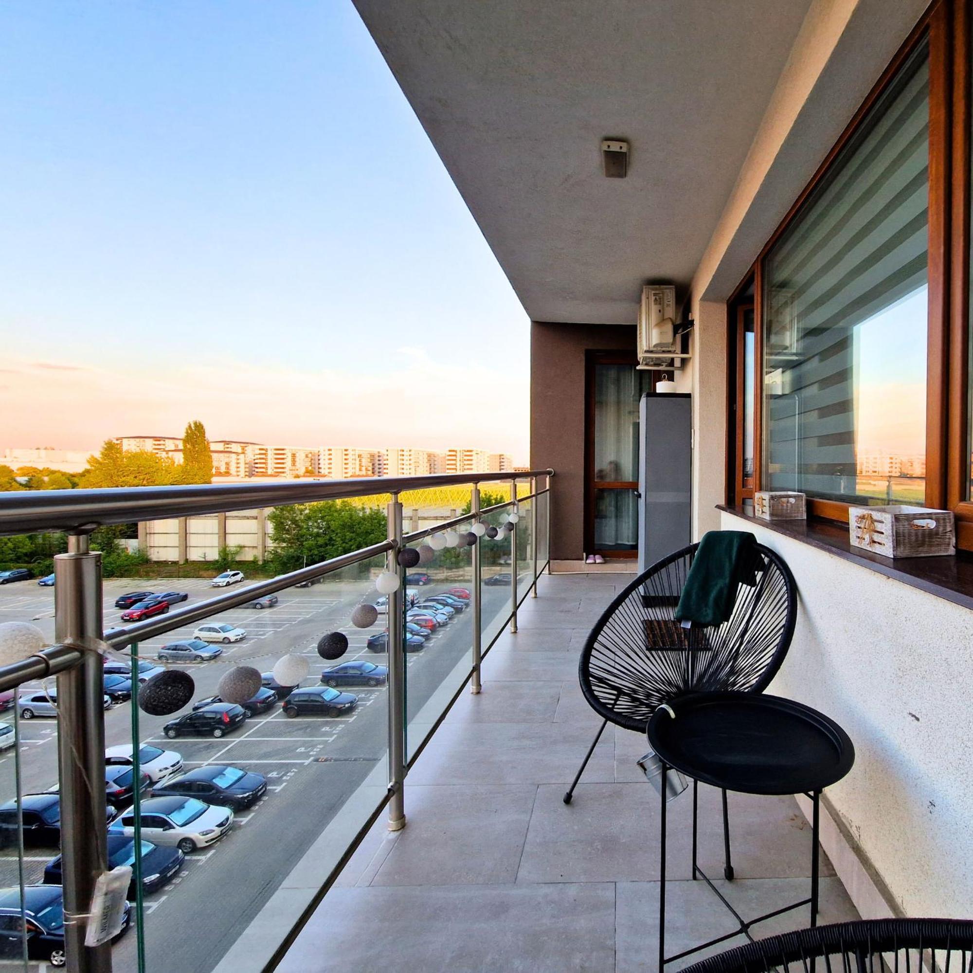 בוקרשט Apartment "Solar 48", Private Parking, One Bedroom מראה חיצוני תמונה